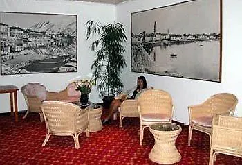 Sasso Boretto Apartment *