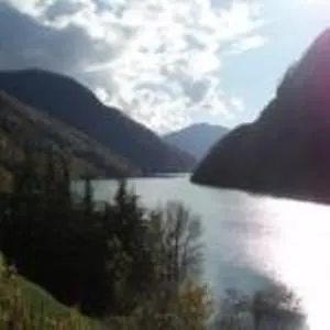 Sasso Boretto Apartment *