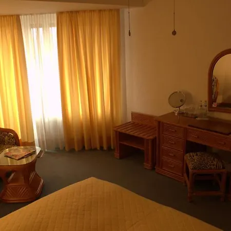Sasso Boretto Apartment *